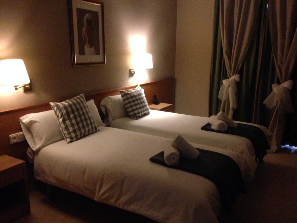 Hotel Manel Martorell Dış mekan fotoğraf