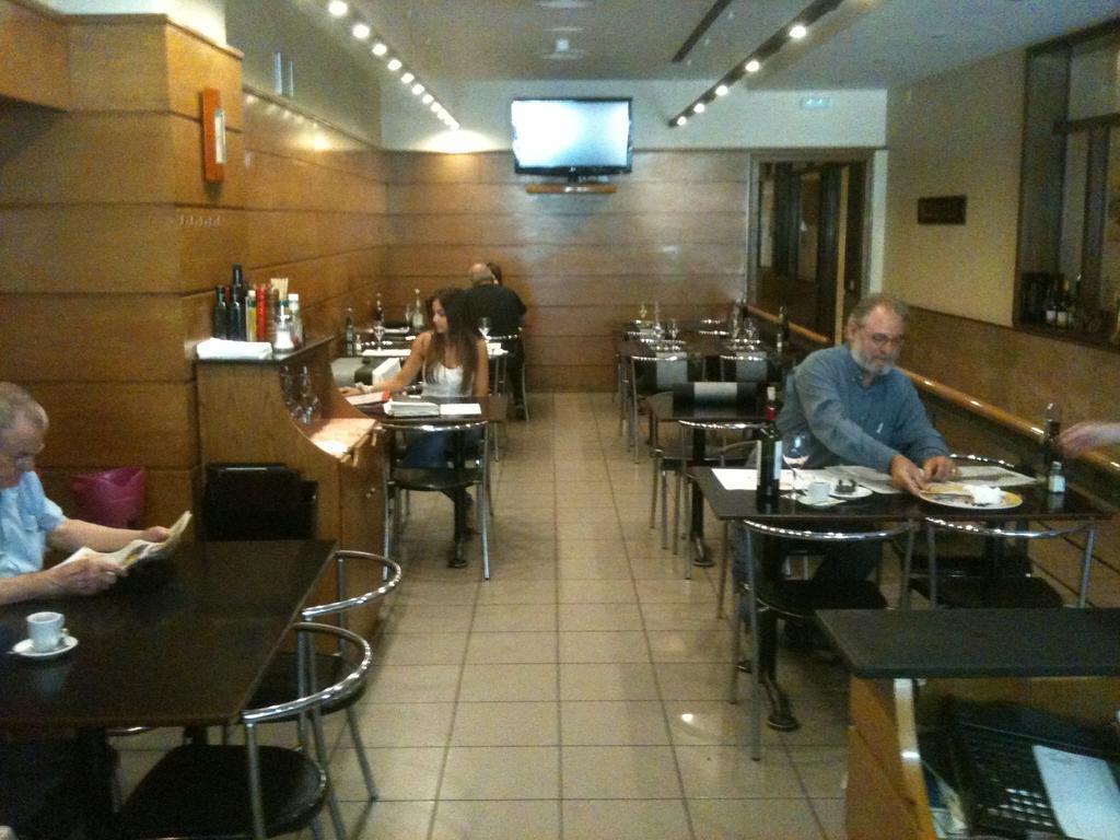 Hotel Manel Martorell Dış mekan fotoğraf